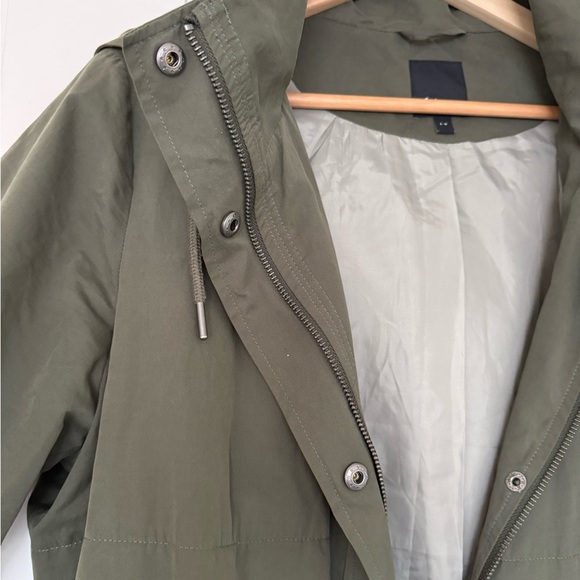❌SOLD❌Reitman’s Olive Green Women's Parka Coat - Size L - Picture 3 of 8